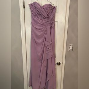 Light Purple gown. Size 16 with alterations.